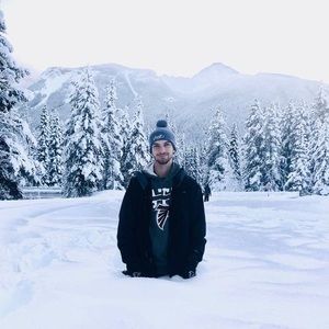 Meet your Posher, Chase